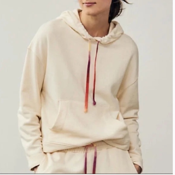 Madewell Tops - MADEWELL cropped hoodie sweatshirt Rainbow Drawstrings Cream kangaroo pocket